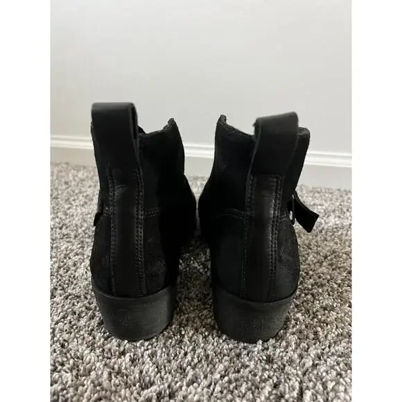 UGG wright belted ankle boots women's size 7 - Picture 5 of 7